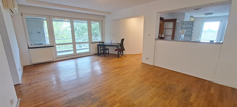 Brancoveanu - Alunisului, 3 camere 98 mp, centrala, parcare + depozitare